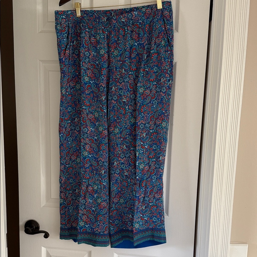 J. Jill Blue and Pink Patterned Cropped Pants